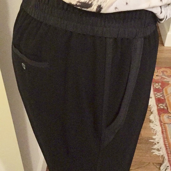 DKNY casual tuxedo style pants - Picture 3 of 4